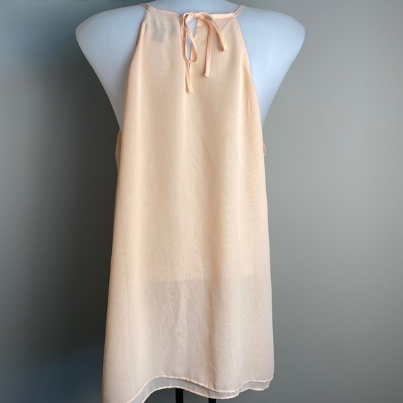 Le Chateau Women's‎ Peach Satin Spaghetti Strap Layered Front Lightweight Top XL - Picture 3 of 11